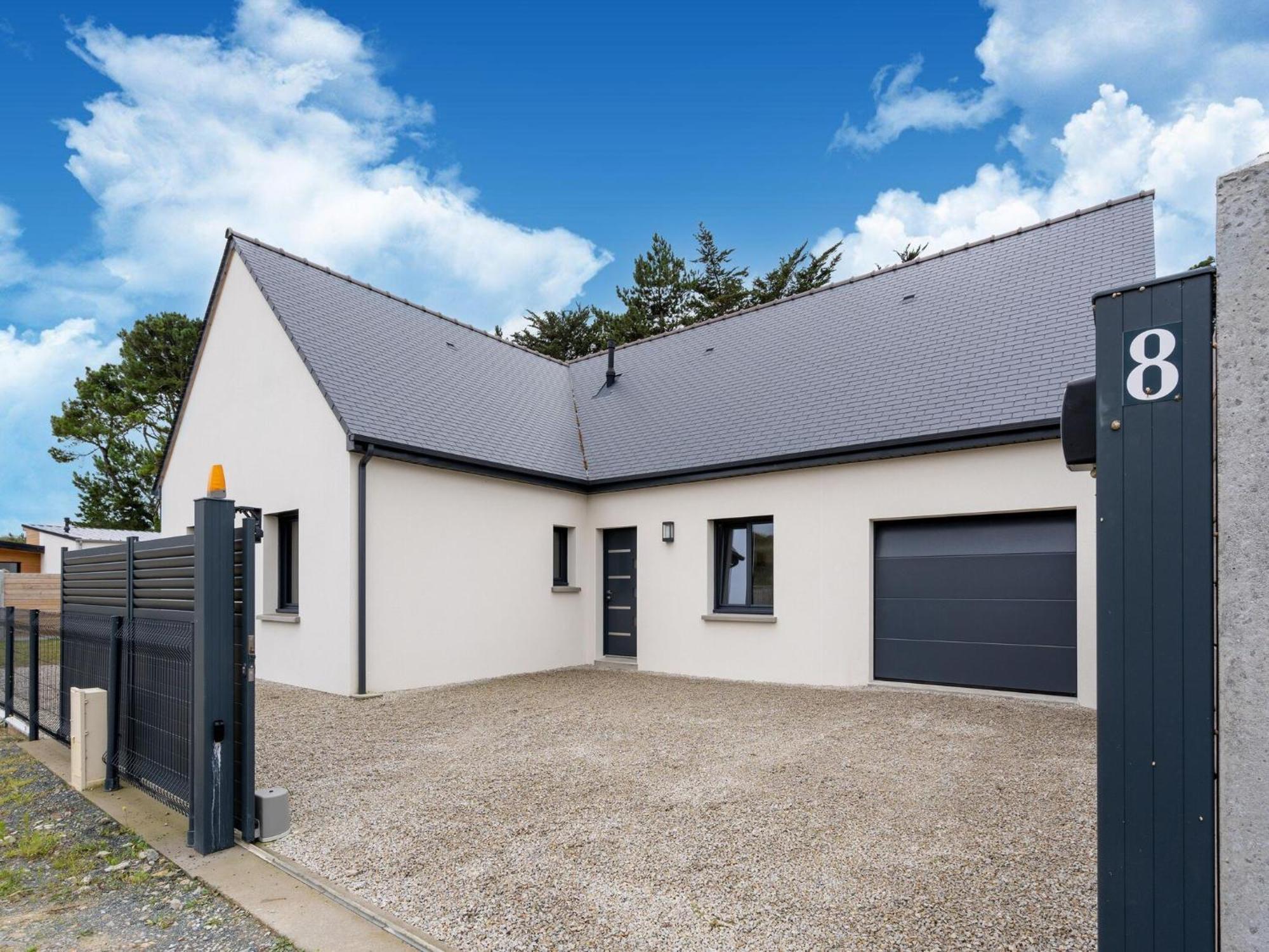 Attractive Holiday Home Near The Normandy Beach Saint-Germain-sur-Ay 외부 사진
