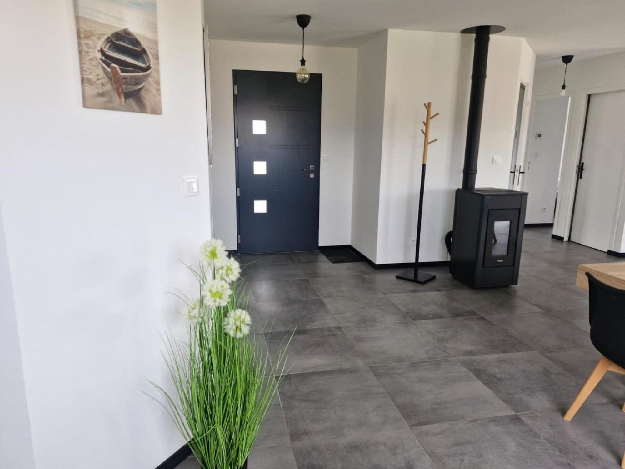Attractive Holiday Home Near The Normandy Beach Saint-Germain-sur-Ay 외부 사진